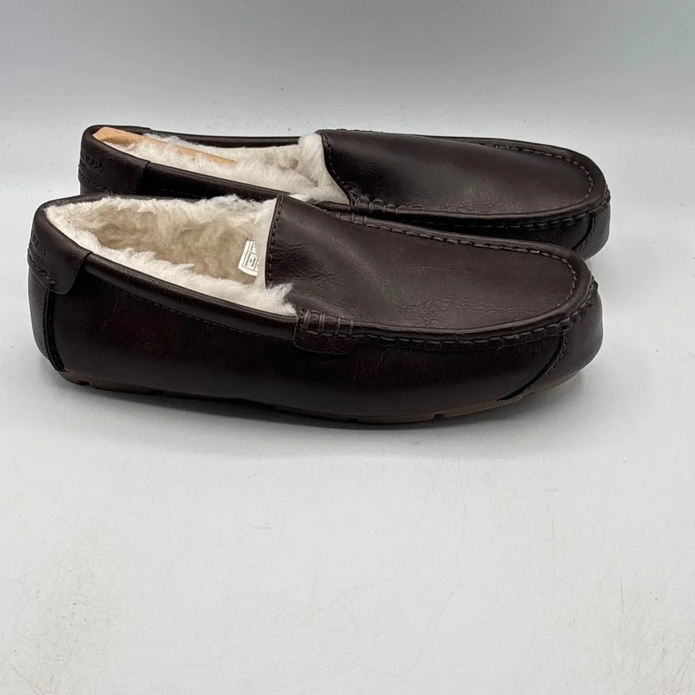 Koolaburra by UGG Tipton Smooth Slippers Mens 9 Brown Faux Fur Lined 1154810